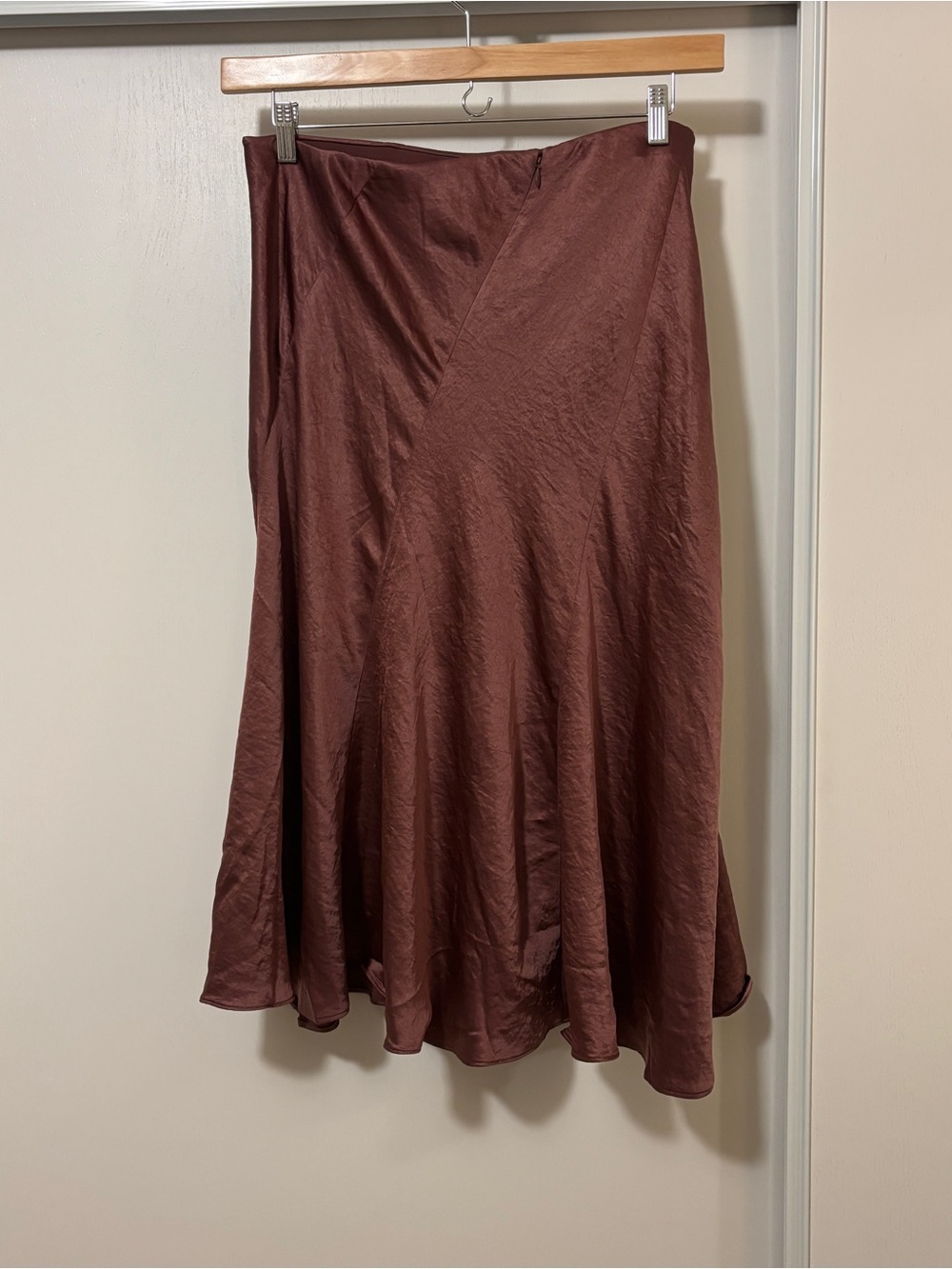 Madewell Bias Cut Satin Slip Midi Skirt Size 12 Washable Mauve Model Off Duty - Picture 3 of 9